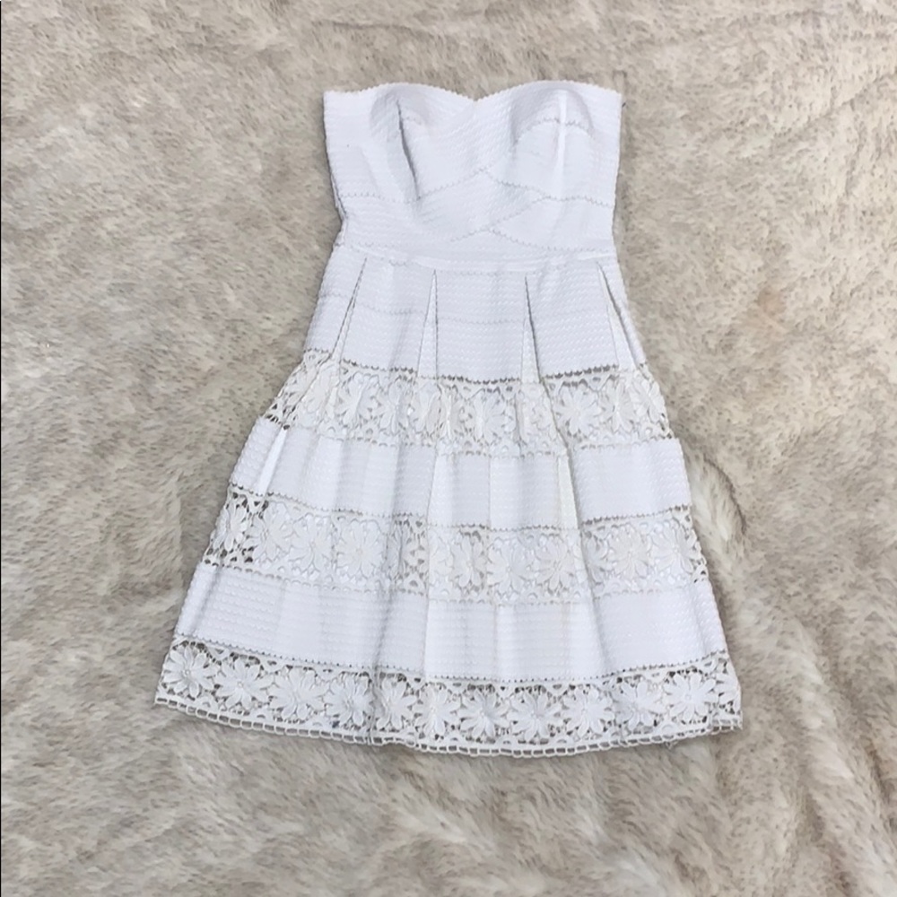 Strapless dress